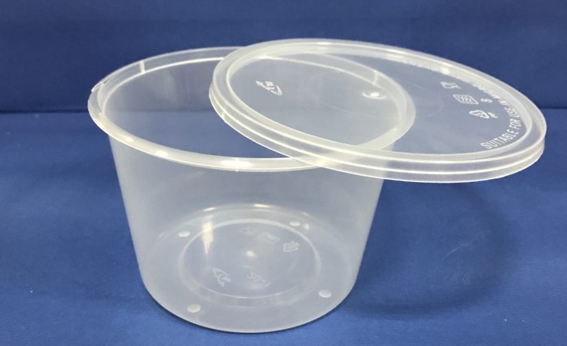 50 Pots PP 20 OZ/590 mls pour Plat Dessert Soupe Salade avec Couvercles - Image 3