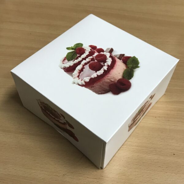 50 Boîtes Pâtissières Imprimé framboise Taille 16x16x8 cms