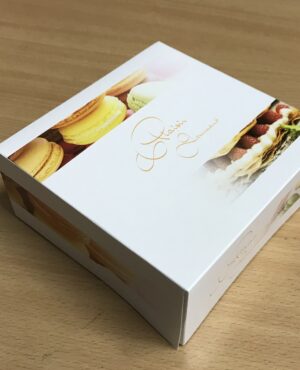 50 Boîtes Pâtissières Imprimé Plaisir Gourmand Taille 14x14x6 cms