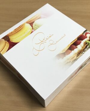 50 Boîtes Pâtissières Imprimé Plaisir Gourmand  Taille 25x25x8 Cms