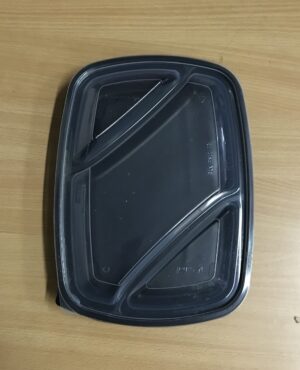 50 Plateaux  Noirs 3 compts en plastiques 1300 mls avec Couvercles Transparents