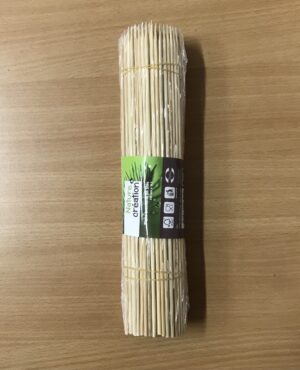200 Piques Brochettes en Bois 25 cms