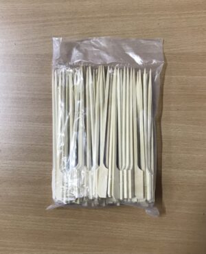 100 Piques Brochettes en Bois 15 cms
